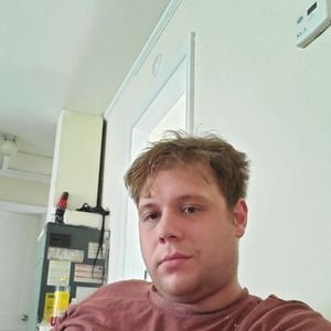 Meet your Posher, Dylan